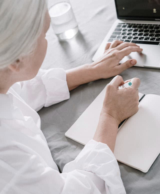 What Seniors Need to Know About Health Literacy