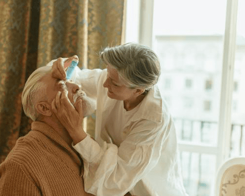 7 New Year’s Resolutions for Family Caregivers